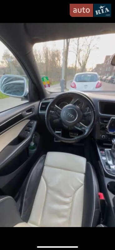 Внедорожник / Кроссовер Audi Q5 2013 в Луцке