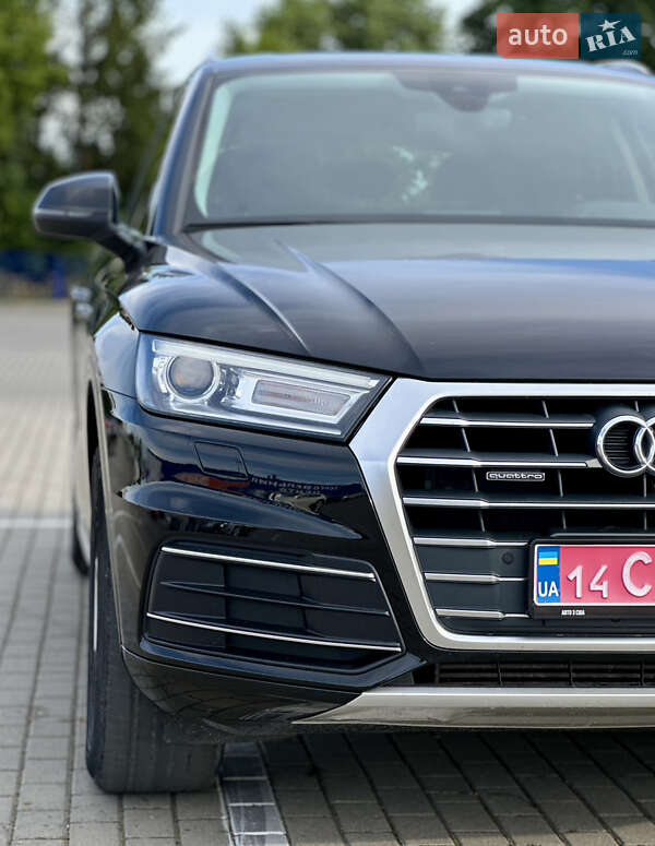 Внедорожник / Кроссовер Audi Q5 2019 в Тернополе