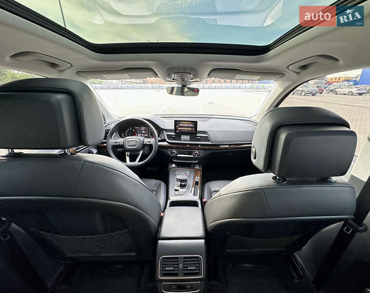 Внедорожник / Кроссовер Audi Q5 2019 в Тернополе