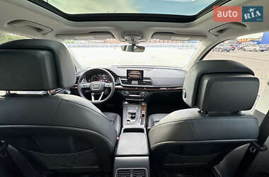 Внедорожник / Кроссовер Audi Q5 2019 в 