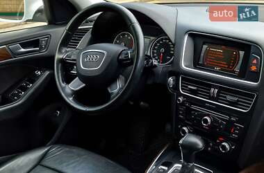 Внедорожник / Кроссовер Audi Q5 2014 в 