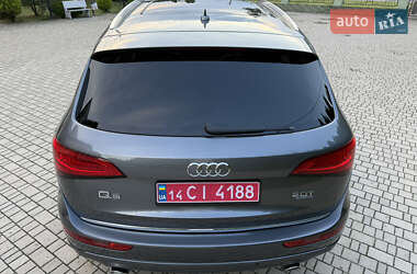 Позашляховик / Кросовер Audi Q5 2015 в 
