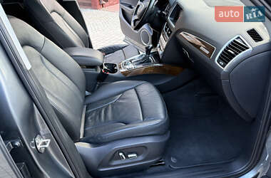 Позашляховик / Кросовер Audi Q5 2015 в 