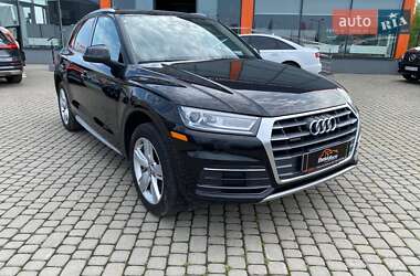 Позашляховик / Кросовер Audi Q5 2016 в Львові