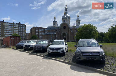 Внедорожник / Кроссовер Audi Q5 2013 в 