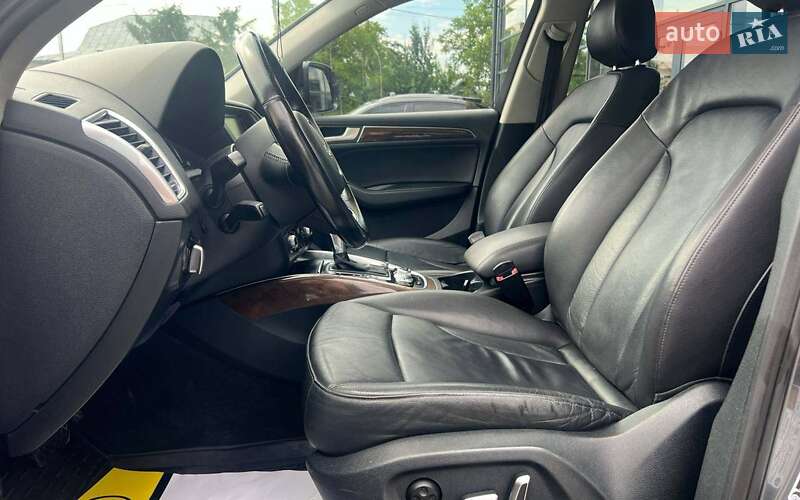 Позашляховик / Кросовер Audi Q5 2015 в Івано-Франківську