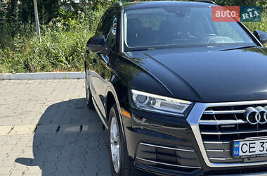 Внедорожник / Кроссовер Audi Q5 2017 в 