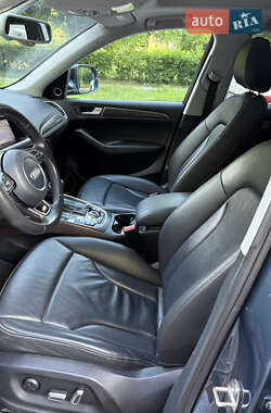 Внедорожник / Кроссовер Audi Q5 2015 в 