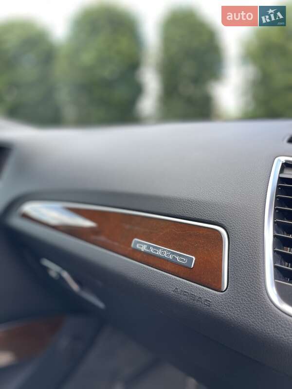 Внедорожник / Кроссовер Audi Q5 2012 в Луцке