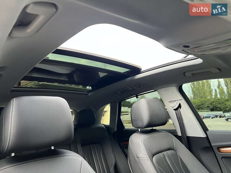 Позашляховик / Кросовер Audi Q5 2020 в Ужгороді
