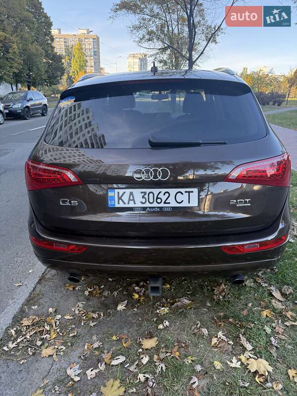 Позашляховик / Кросовер Audi Q5 2012 в Києві