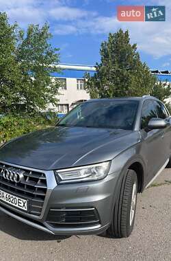 Позашляховик / Кросовер Audi Q5 2017 в Кременчуці