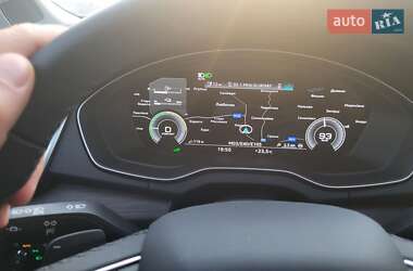 Внедорожник / Кроссовер Audi Q5 2023 в 