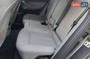 Внедорожник / Кроссовер Audi Q5 2023 в 