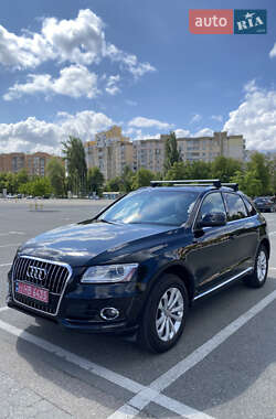 Позашляховик / Кросовер Audi Q5 2014 в 