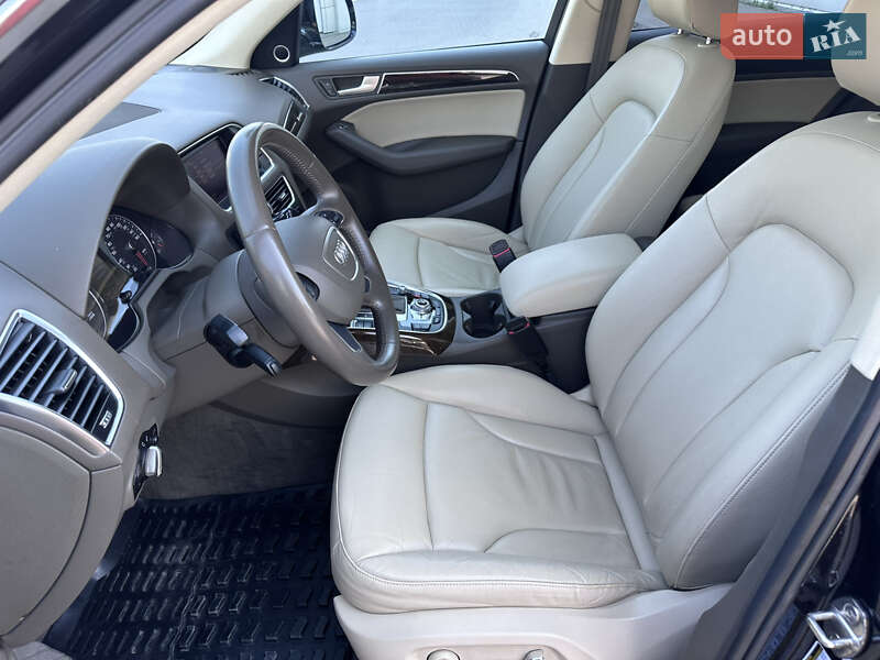 Позашляховик / Кросовер Audi Q5 2014 в Києві