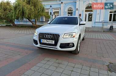 Внедорожник / Кроссовер Audi Q5 2016 в Карловке