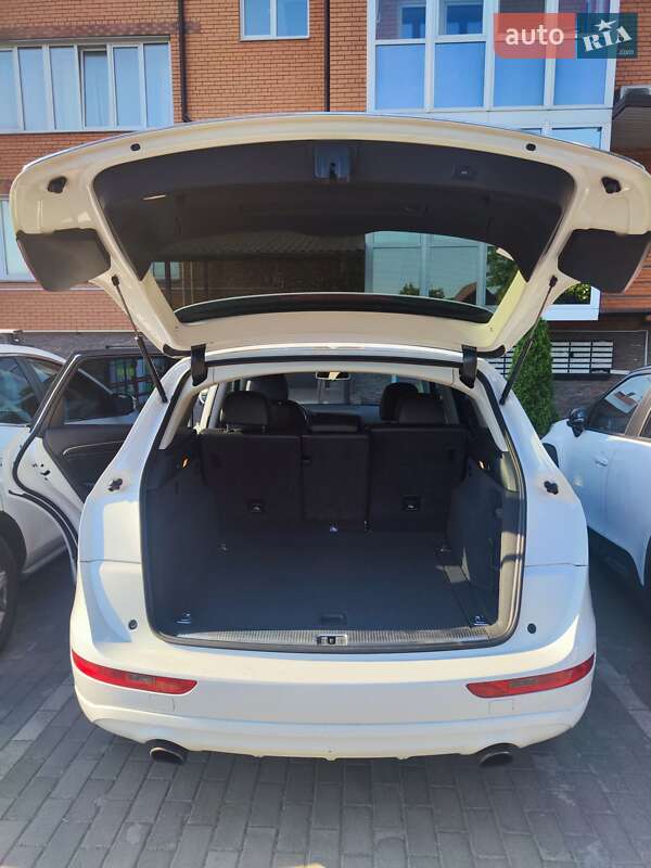 Позашляховик / Кросовер Audi Q5 2014 в Ірпені