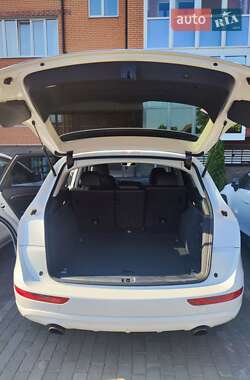 Внедорожник / Кроссовер Audi Q5 2014 в 
