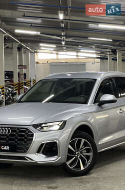 Позашляховик / Кросовер Audi Q5 2022 в Одесі