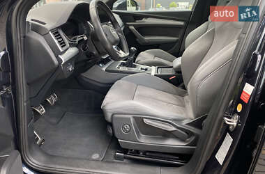 Внедорожник / Кроссовер Audi Q5 2018 в 