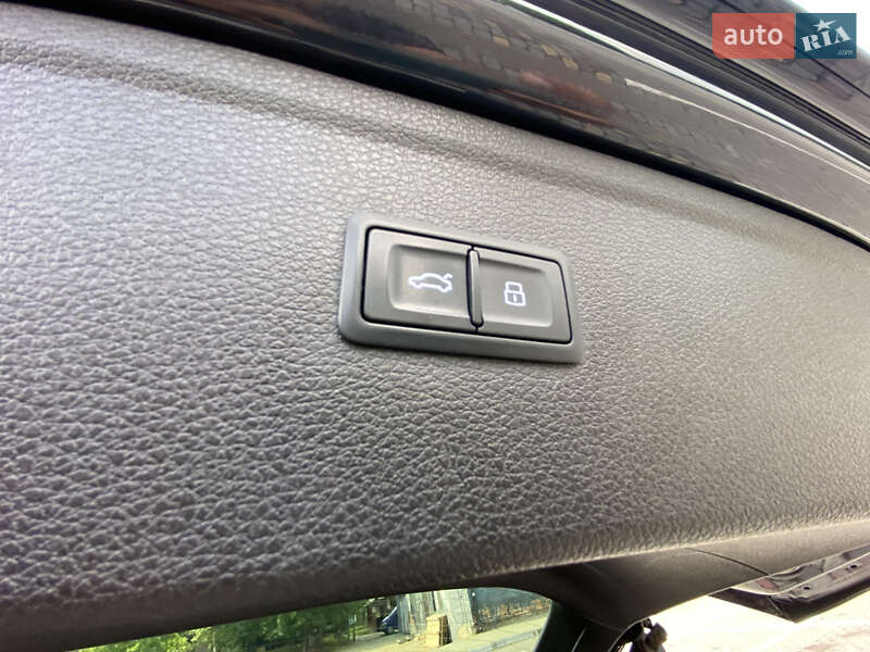 Позашляховик / Кросовер Audi Q5 2018 в Луцьку