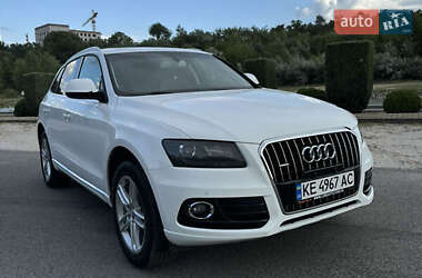 Позашляховик / Кросовер Audi Q5 2016 в Львові