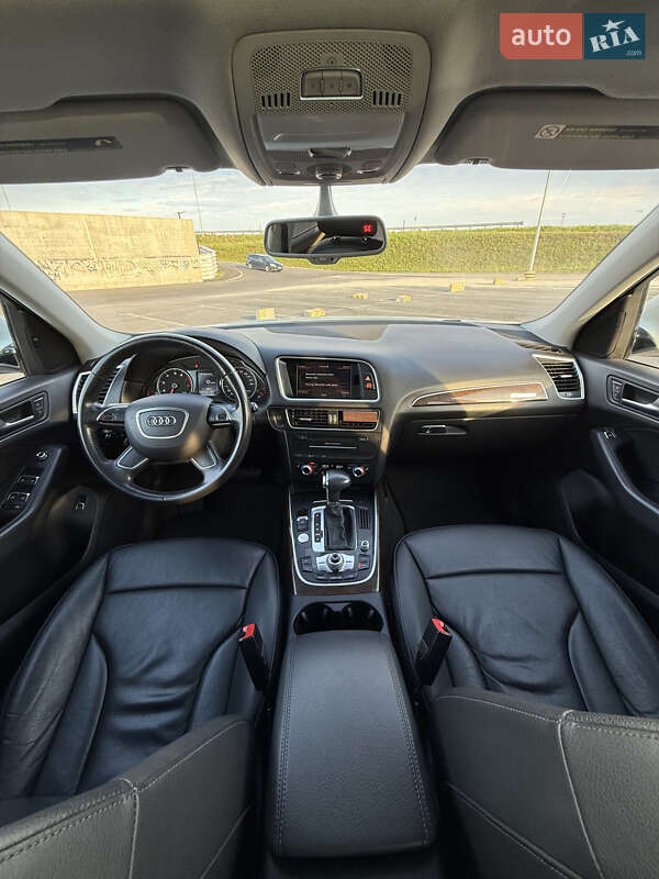 Внедорожник / Кроссовер Audi Q5 2015 в Львове
