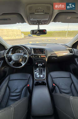 Внедорожник / Кроссовер Audi Q5 2015 в 