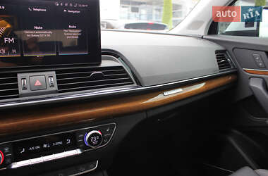 Внедорожник / Кроссовер Audi Q5 2024 в 
