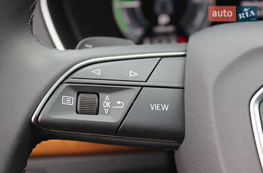 Внедорожник / Кроссовер Audi Q5 2024 в 