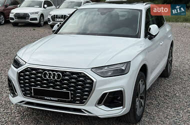 Позашляховик / Кросовер Audi Q5 2023 в Ірпені