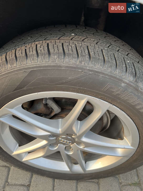 Внедорожник / Кроссовер Audi Q5 2014 в Самборе
