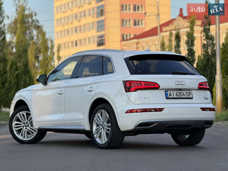 Внедорожник / Кроссовер Audi Q5 2017 в Киеве