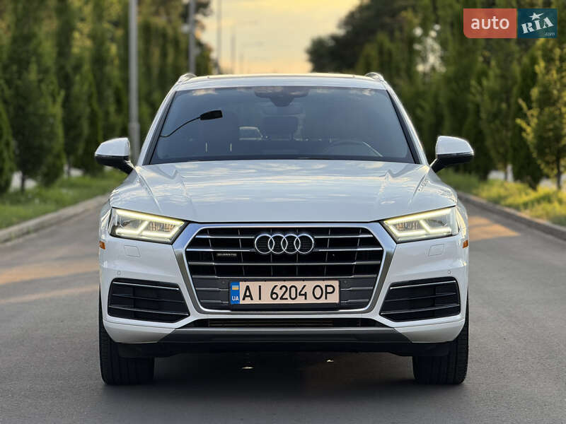 Внедорожник / Кроссовер Audi Q5 2017 в Киеве