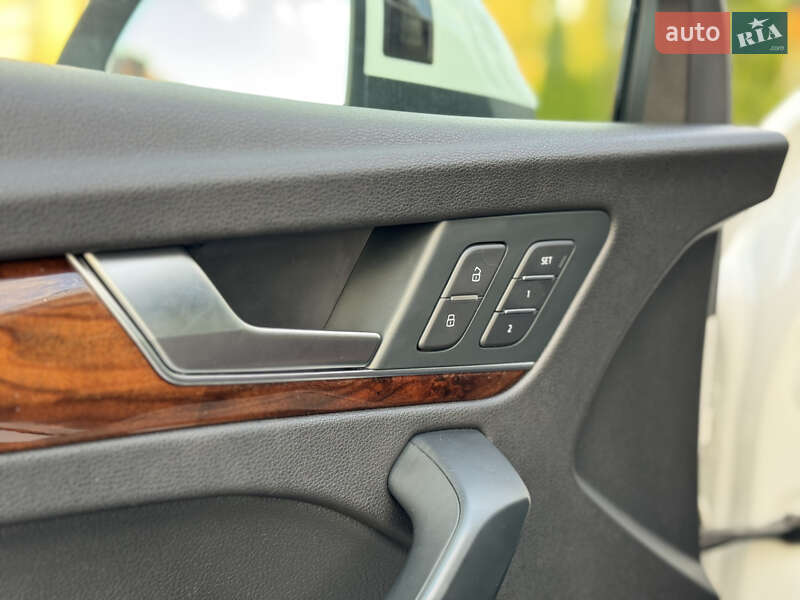 Внедорожник / Кроссовер Audi Q5 2017 в Киеве