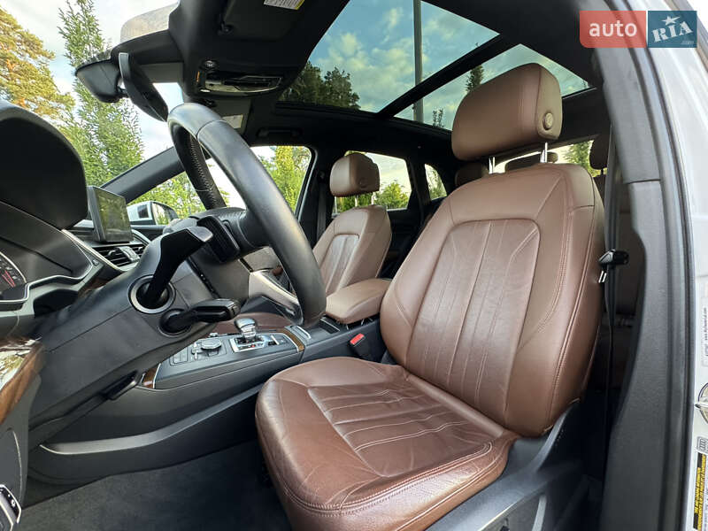 Внедорожник / Кроссовер Audi Q5 2017 в Киеве