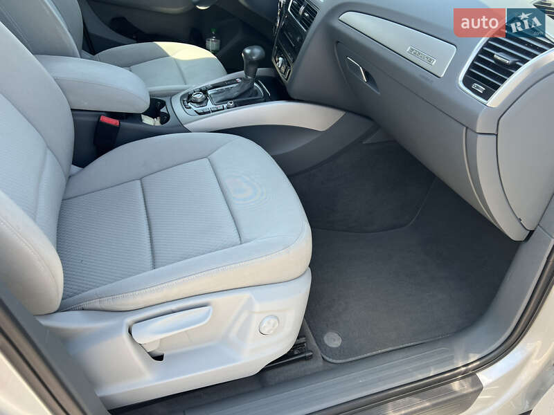 Внедорожник / Кроссовер Audi Q5 2013 в Киеве