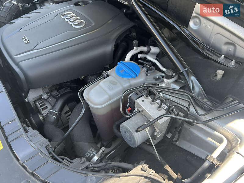 Внедорожник / Кроссовер Audi Q5 2013 в Киеве