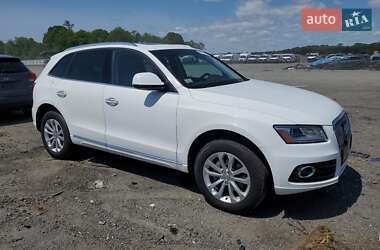Внедорожник / Кроссовер Audi Q5 2016 в 