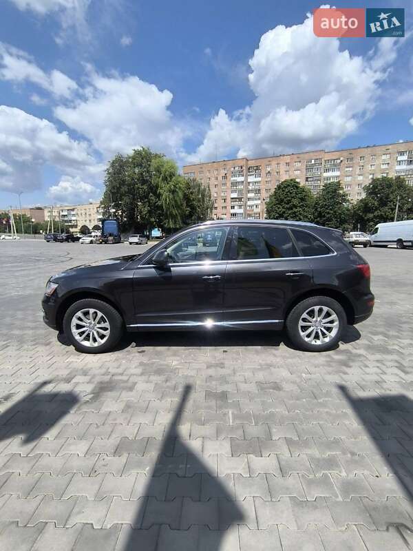 Позашляховик / Кросовер Audi Q5 2016 в Луцьку
