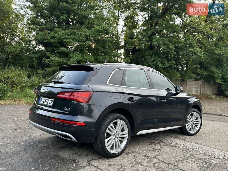 Позашляховик / Кросовер Audi Q5 2018 в Львові