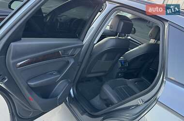 Внедорожник / Кроссовер Audi Q5 2018 в 