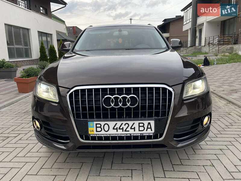 Внедорожник / Кроссовер Audi Q5 2012 в Тернополе