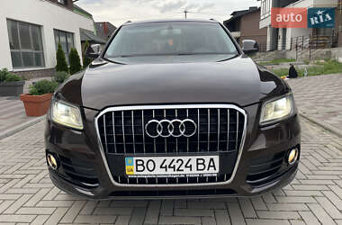 Внедорожник / Кроссовер Audi Q5 2012 в 