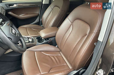 Внедорожник / Кроссовер Audi Q5 2012 в 