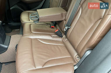Внедорожник / Кроссовер Audi Q5 2012 в 