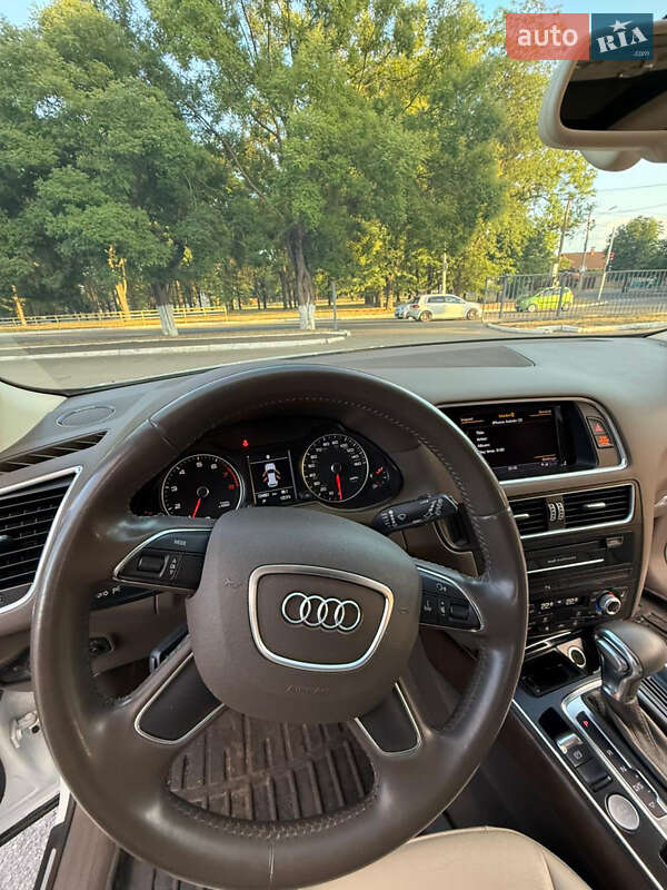Позашляховик / Кросовер Audi Q5 2016 в Ізмаїлі