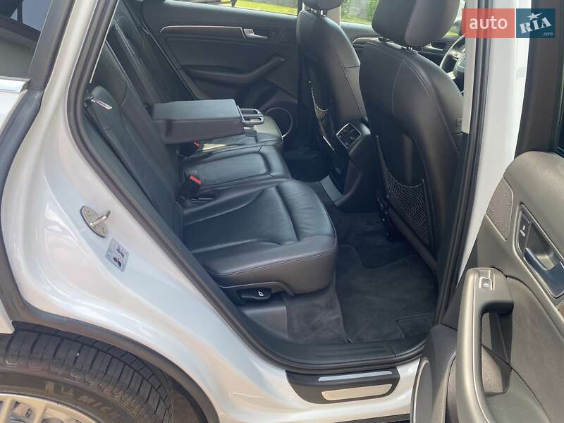 Позашляховик / Кросовер Audi Q5 2014 в Рівному