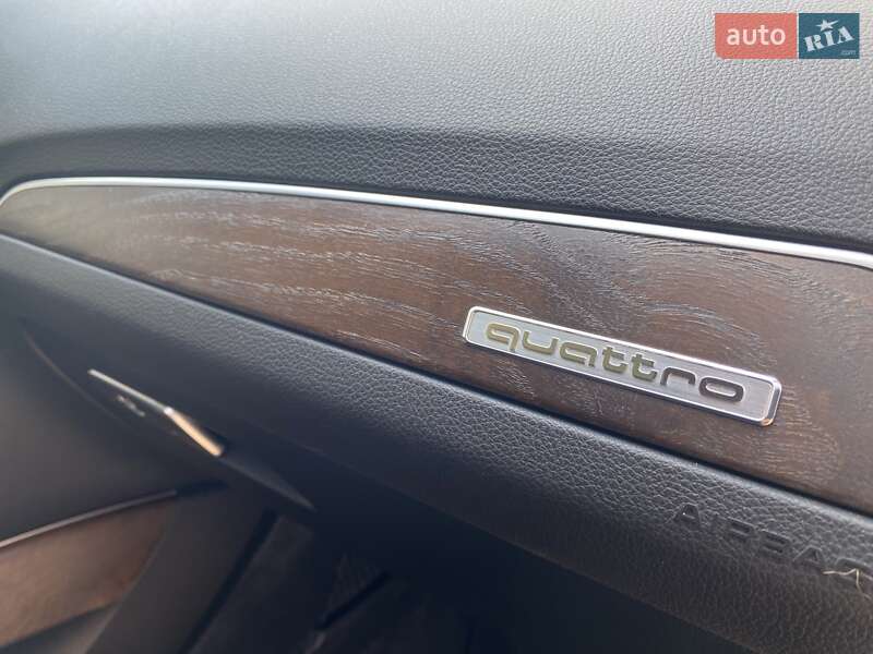 Позашляховик / Кросовер Audi Q5 2014 в Рівному